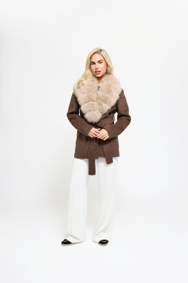 Noir Luxe – Brown Fur Coat